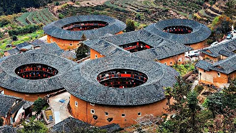 Tulou - China's Massive Earthen Fortresses Once Housed Up to 800 People - DayDayNews