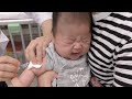 【大泣き】はじめての予防接種　生後２ヶ月　2 months old baby challenges  vaccination!!