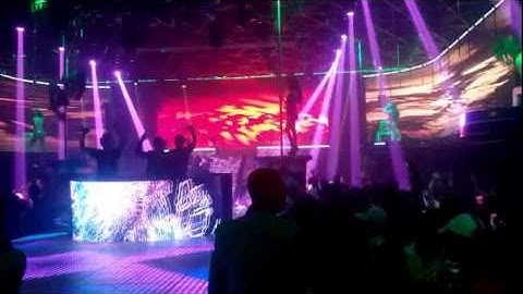 Colordreamer Vietnam New East Bar@DMX 3D Tube