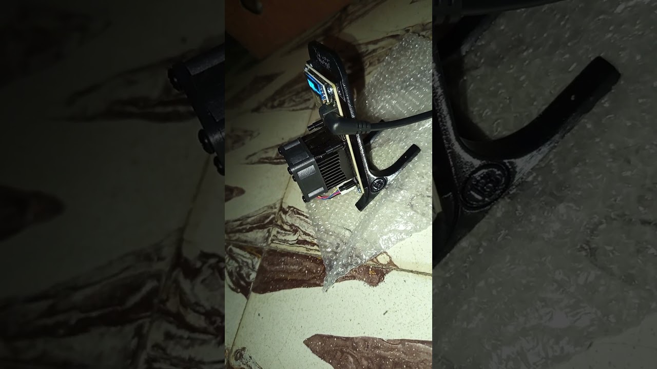 Bitaxe Gamma 601 от AliExpress