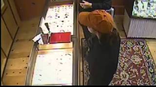 Bold thief walks out with Cartier watch