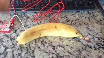 Punching a banana with makey makey