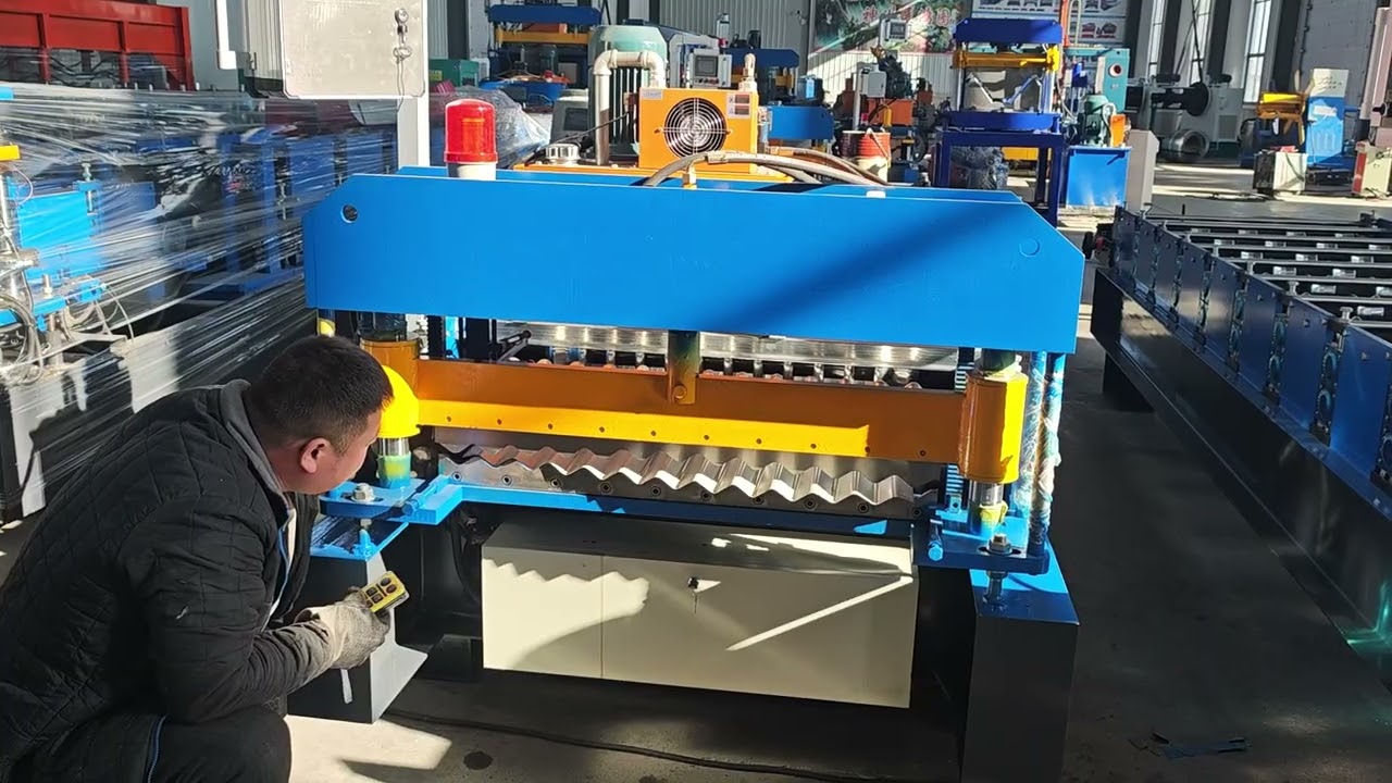 Corrugated roofing machine
