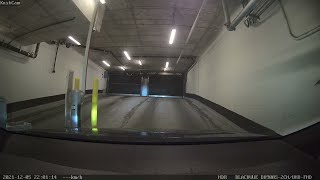 Parking Garage Gate Arm Falls Off || ViralHog
