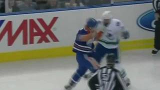 Todd Fedoruk Vs Darcy Hordichuk Round 1 Sep 22, 2011