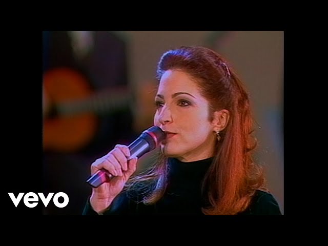 Gloria Estefan - Mas Allá (20)