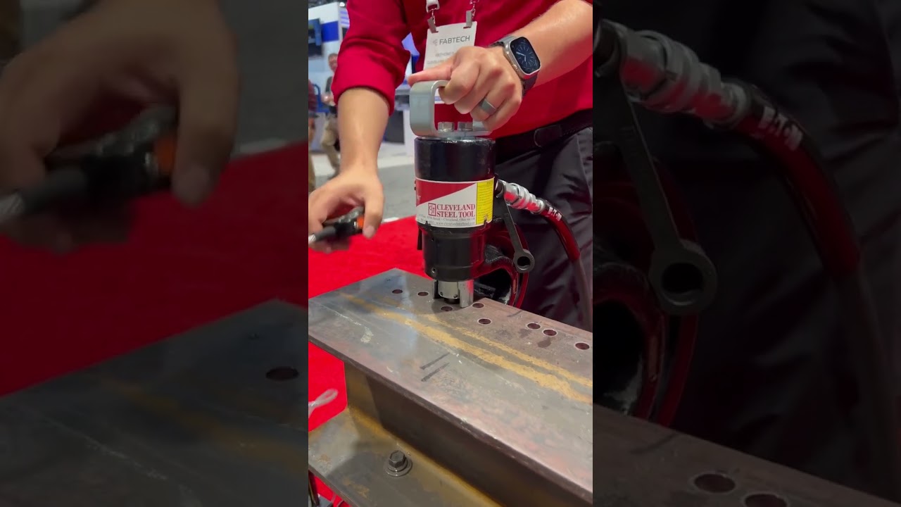 Porta-Punch, Cleveland Steel Tool 35 ton Portable Hydraulic Punch