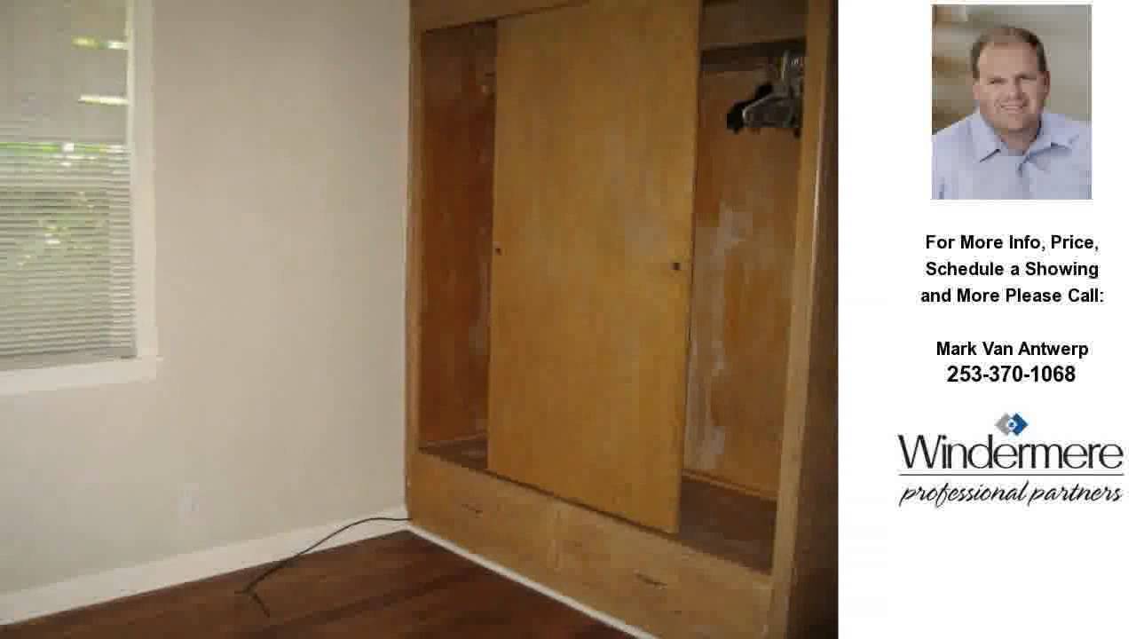 305 18TH ST SW, PUYALLUP, WA Presented by Mark Van Antwerp.