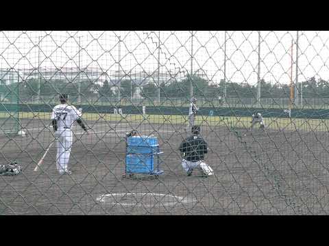 ロッテキャッチャー、吉田と寺嶋の特訓。
