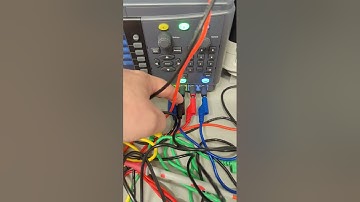 Triangle wave generator