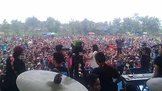 Cindy Marenta Feat Andrememory Berkasih Gank Kumpo