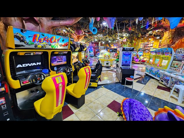 Amazone at Blok M Square | Video Game Arcade Tours Jakarta 🇮🇩 class=