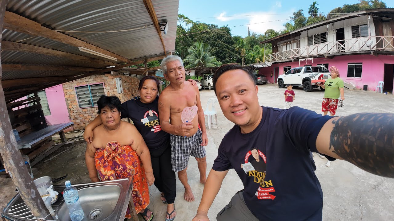 BALIK KAMPUNG ISTERI MASAK DALAM GELAP PUTUS BEKALAN ELEKTRIK DAN TAK ADA AIR //