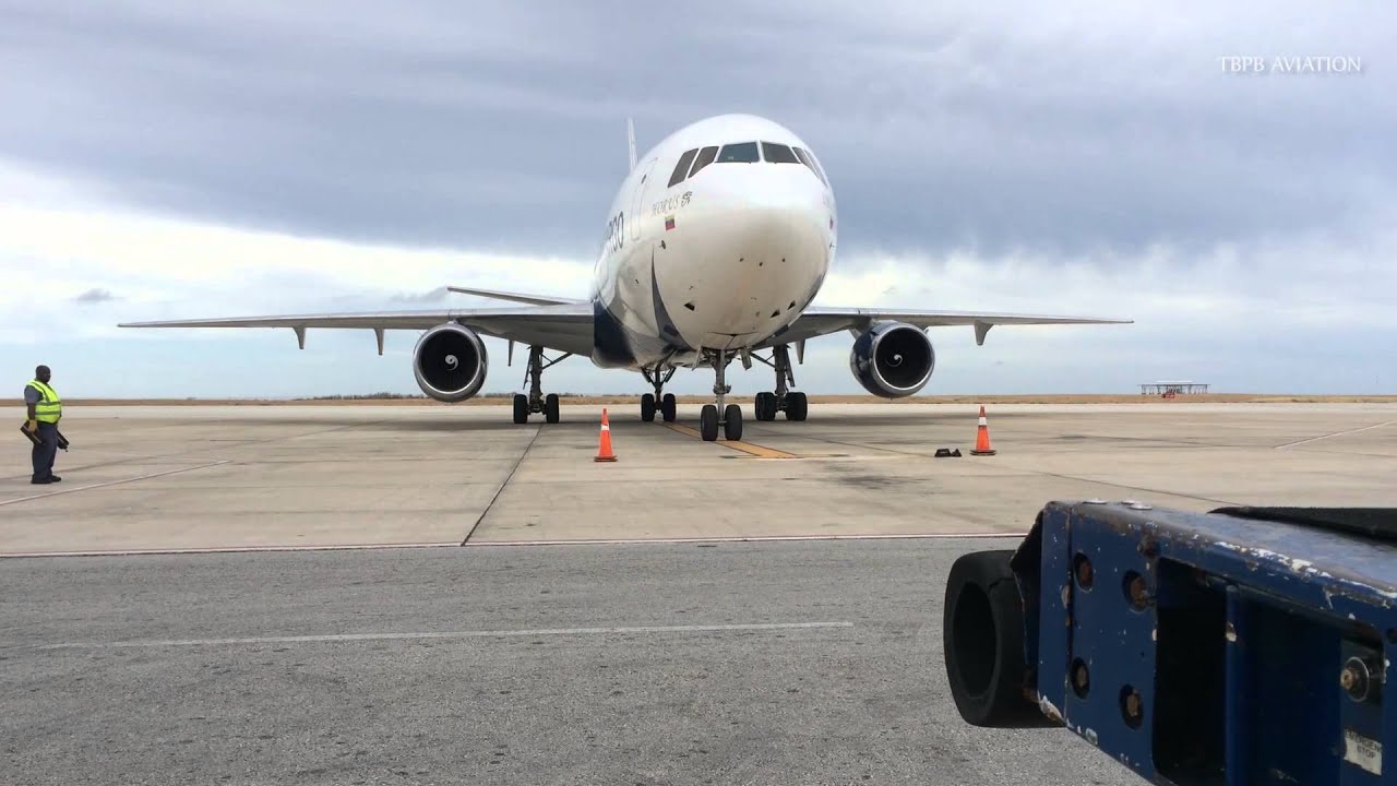 Sound of the DC10 GE CF6-50C2 engines closeup