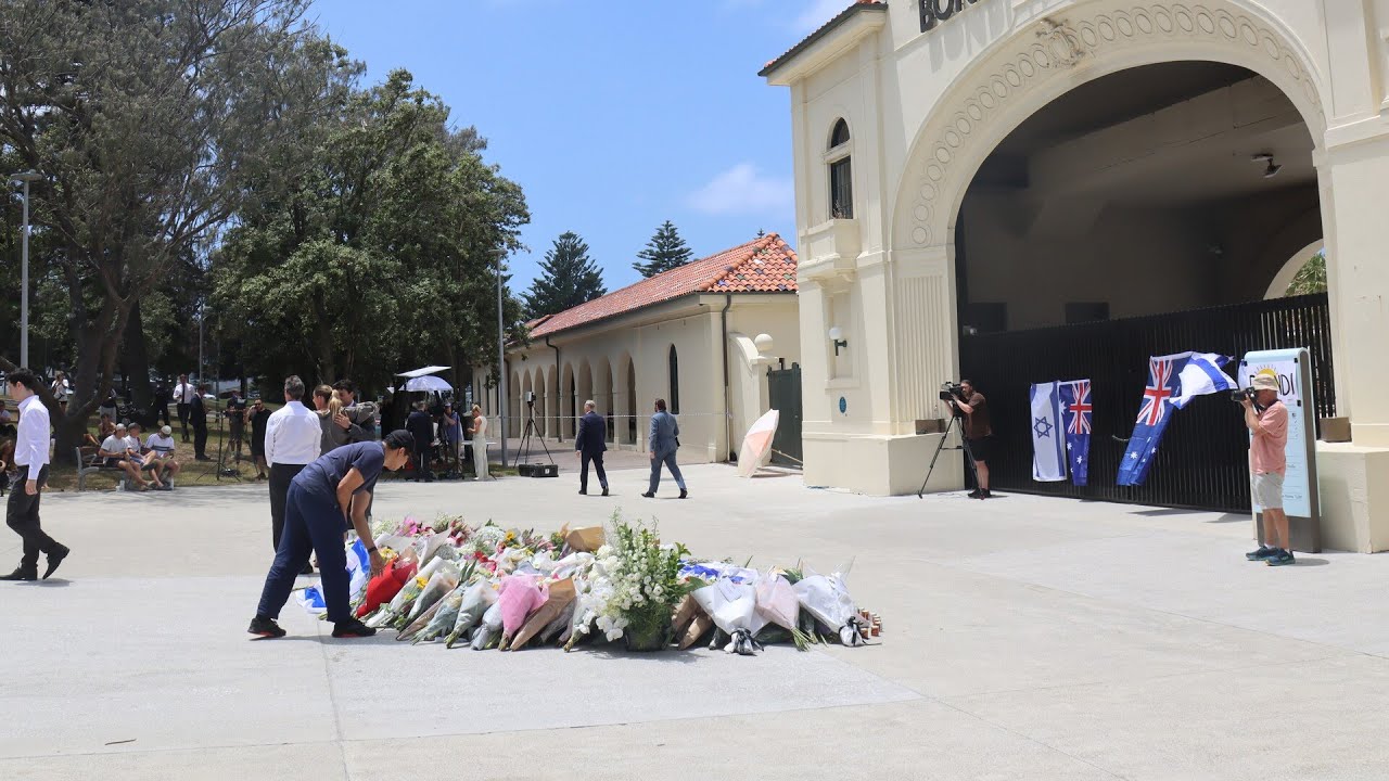 ‘Such a betrayal’: Jewish Australians left isolated by Albanese government