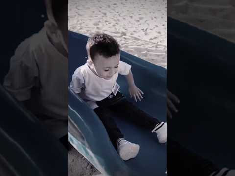 الدنيا تضرب تقلب طز فيها