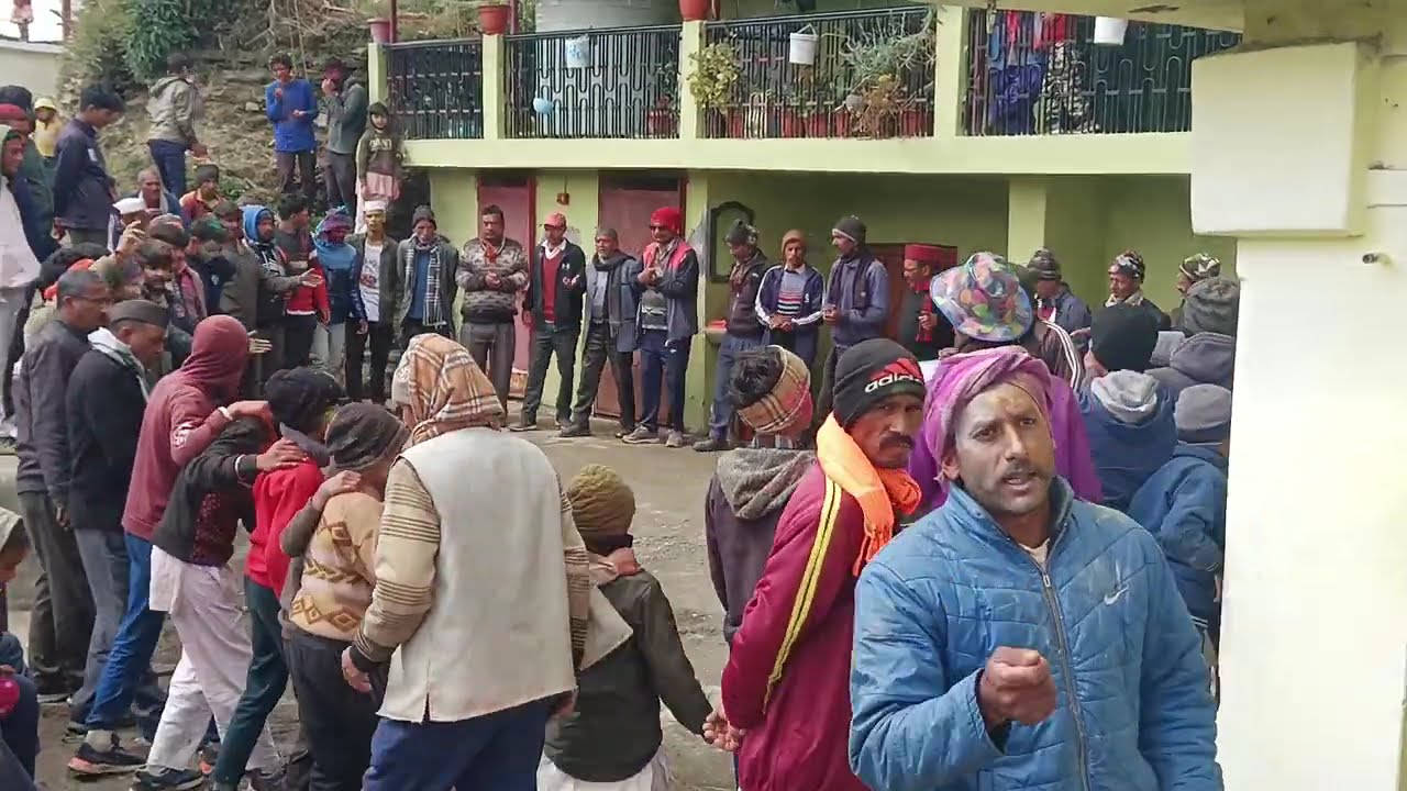 Kumaoni Holi | सुनते रह जाएंगे ऐसी होली | Uttarakhand Culture | Holi Festival in India  🫟