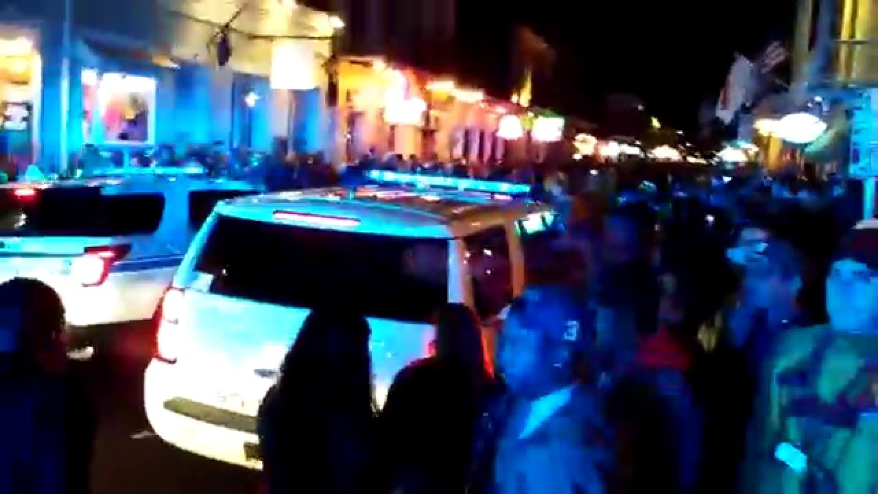 mardi gras closing party