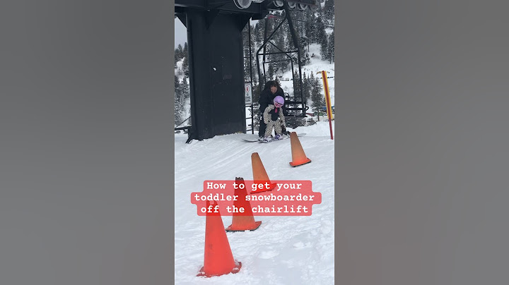 How to EXIT THE CHAIRLIFT with your toddler snowboarder #snowboarding