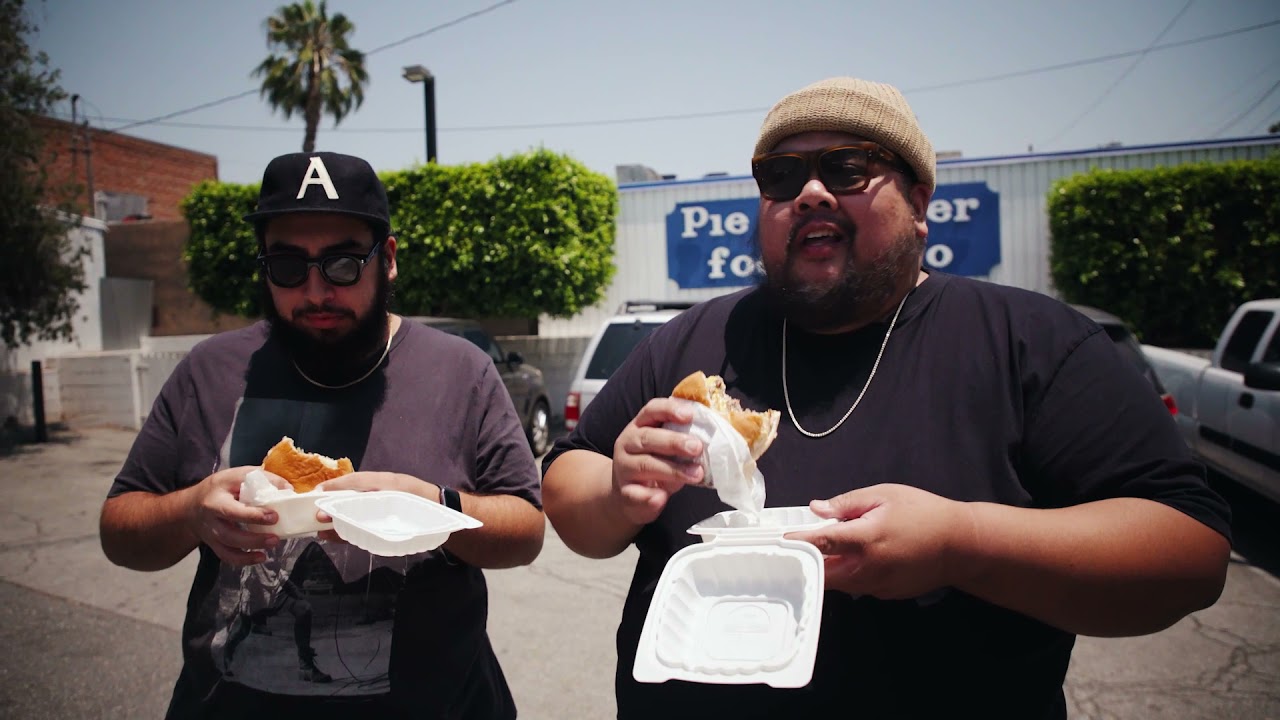 Pie 'N Burger Review - Burger World