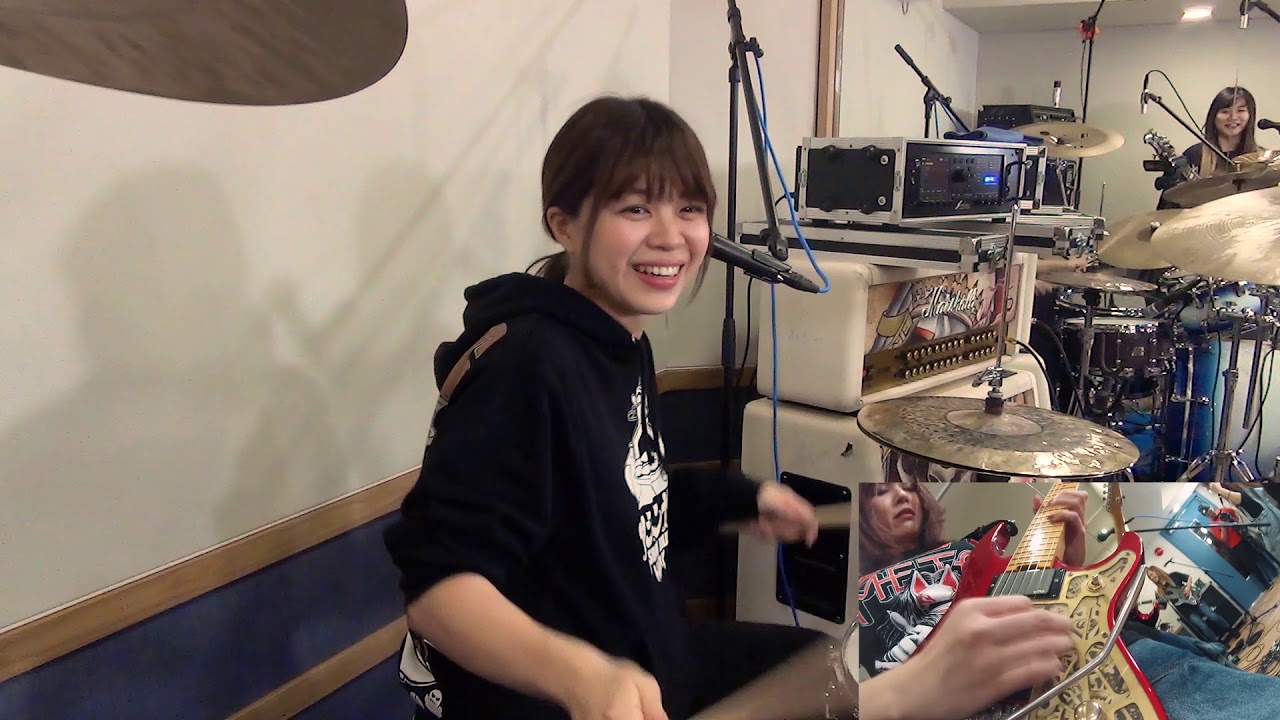 Saki, Hazuki, Tamu Murata: Iron Maiden の The Trooper - NEMOPHILA