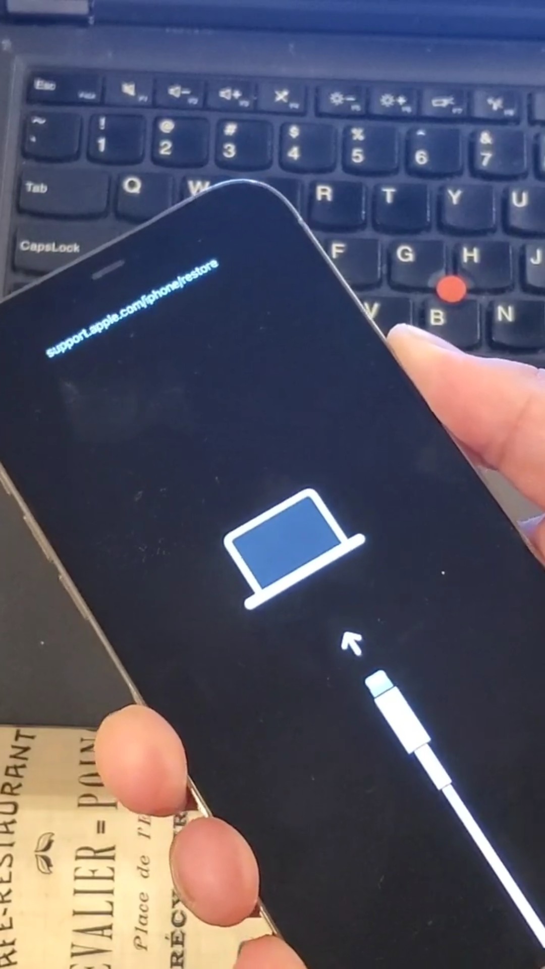 Put any Iphone into Recovery mode in less than a MIN!! - YouTube