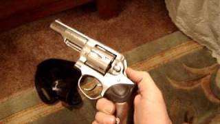 Gunvault Mini Deluxe Safe w/ Ruger GP-100 .357 Revolver Home Defense