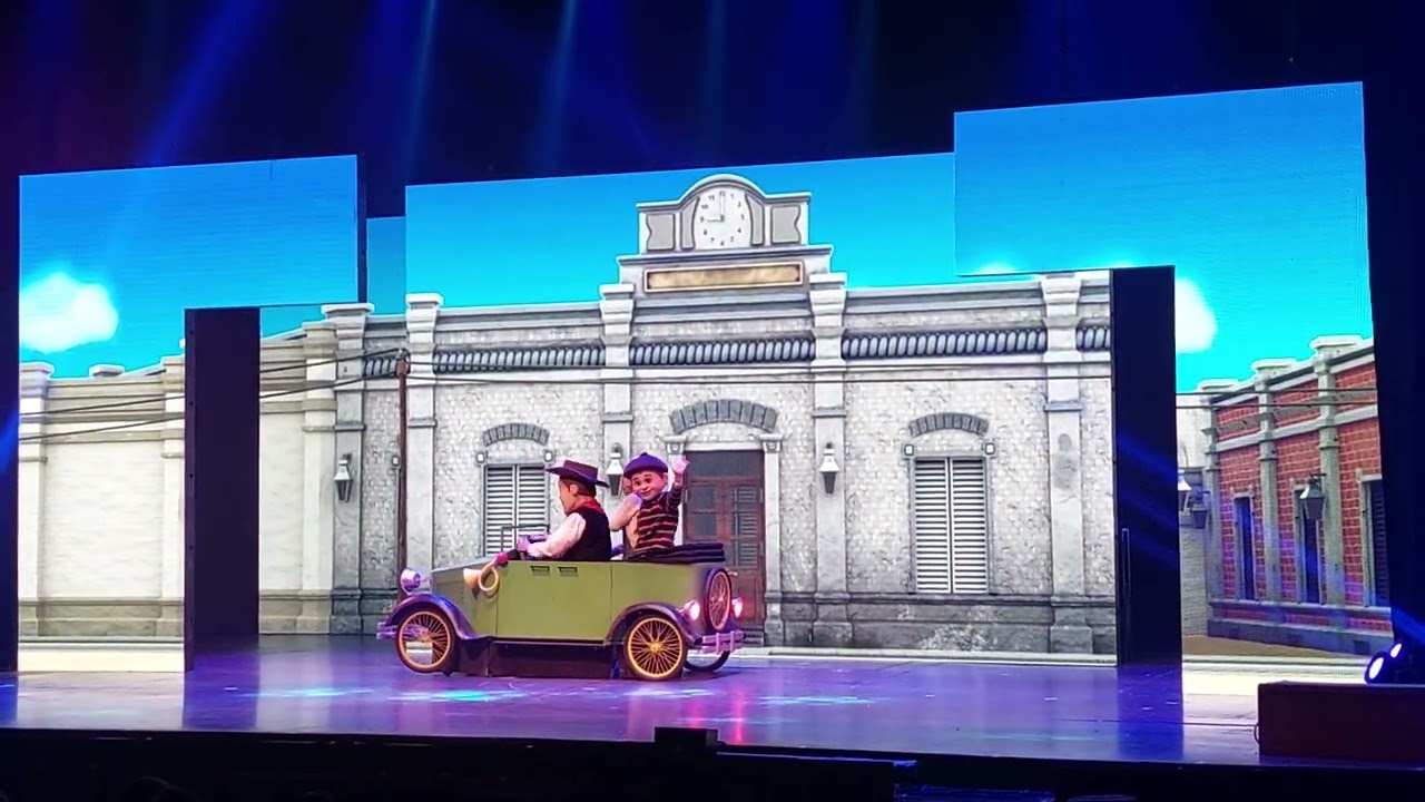 La Granja de Zenón. (El auto bochinchero/Caballo percheron). Teatro Astral 2022