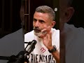يروي نجم كرة القدم اللبناني السابق عباس عطوي في Chapter 2 تفاصيل قرار التوقف في سن 41