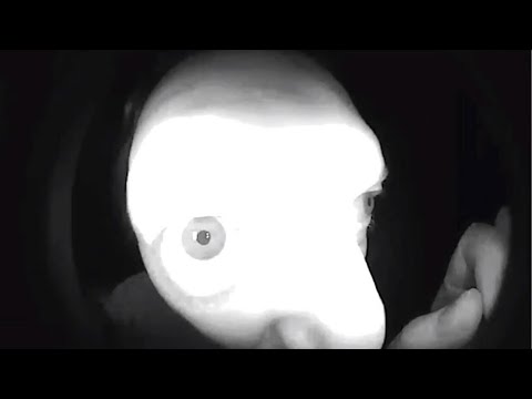 Vidéo: Une Caméra De Surveillance Nocturne A Enregistré Un Phénomène Mystérieux - Vue Alternative