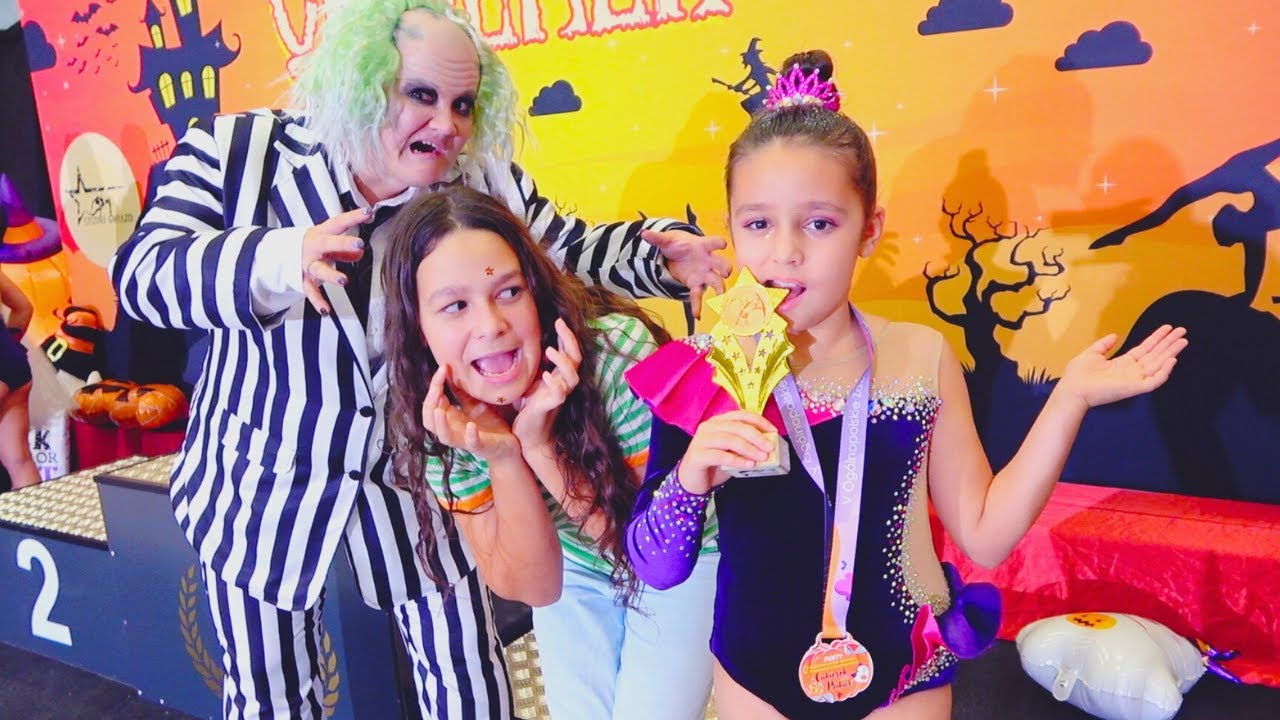 Moje ZAWODY W GIMNASTYCE: Cukierek albo Psikus Halloween i Pierwszy DUET🎃