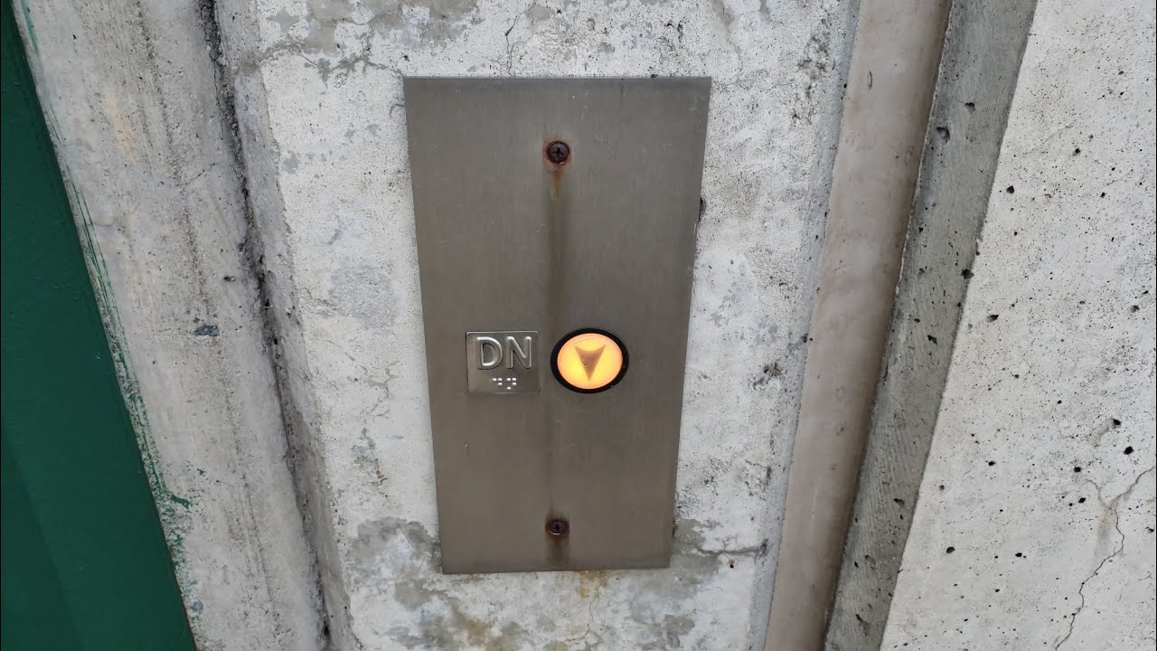 Port HIGHdraulic Elevator 2 Third Street Parking Garage