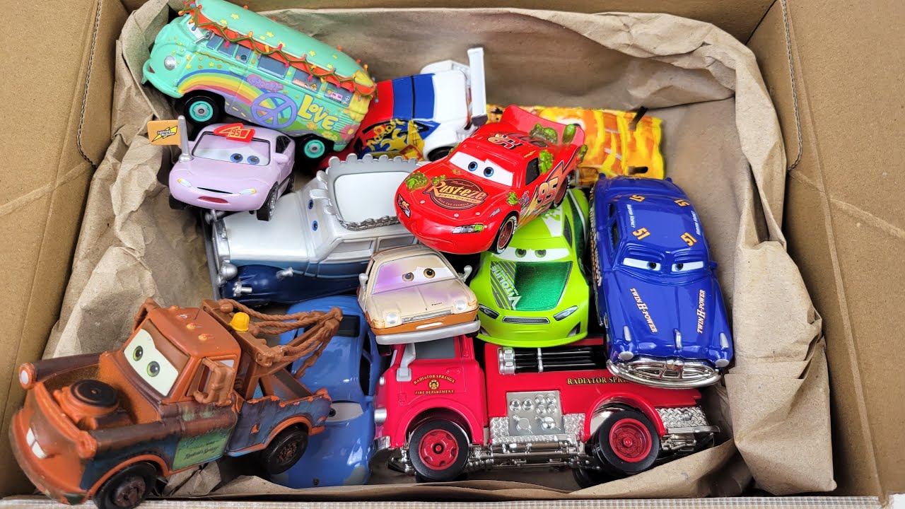 13 Type Disney Cars ☆ Mattel Cars minicar runs! Wooden slope