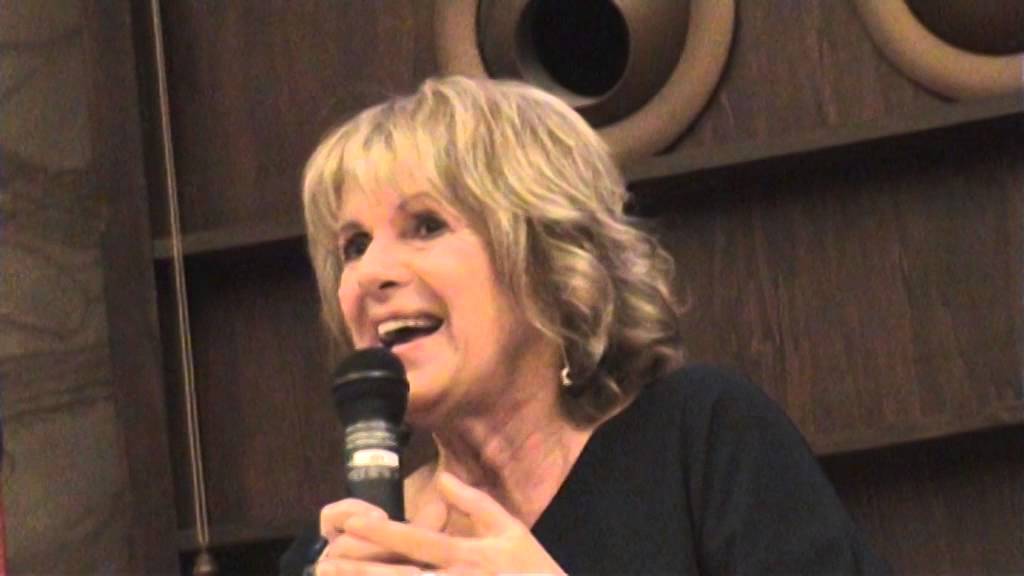 Sulla donna – Conversazione con  Lella Costa sugli stereotipi di genere pt 2