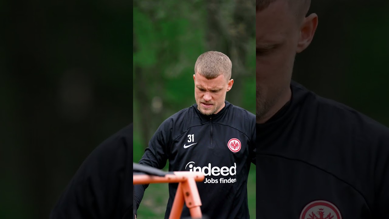 Philipp Max & Timothy Chandler als Gesangsduo 🔈