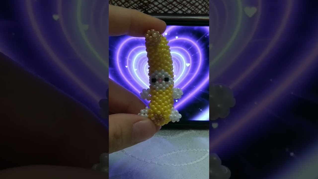 кот-банан из бисера/