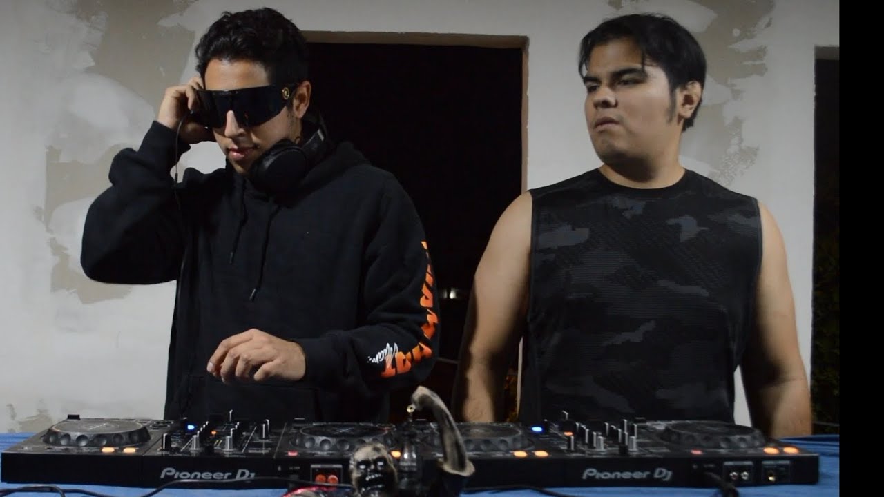 Tech House 🇲🇽LIVE MIX #2023 #djs #techhouse Somos ZCREAMERZ - YouTube