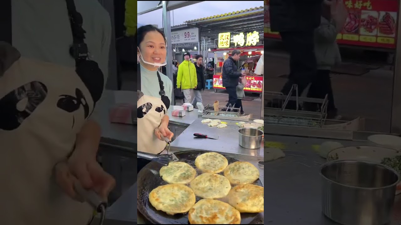 0葱油饼 #夜市 #夜市小吃 #美食 02-17-3 #streetfood #麻辣烫 #夜市小吃 #麻辣烫 #夜市小吃 #food