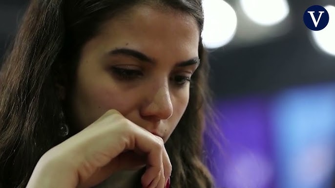 Top Iranian Chess Player Exiled After Refusing To Wear Scarf