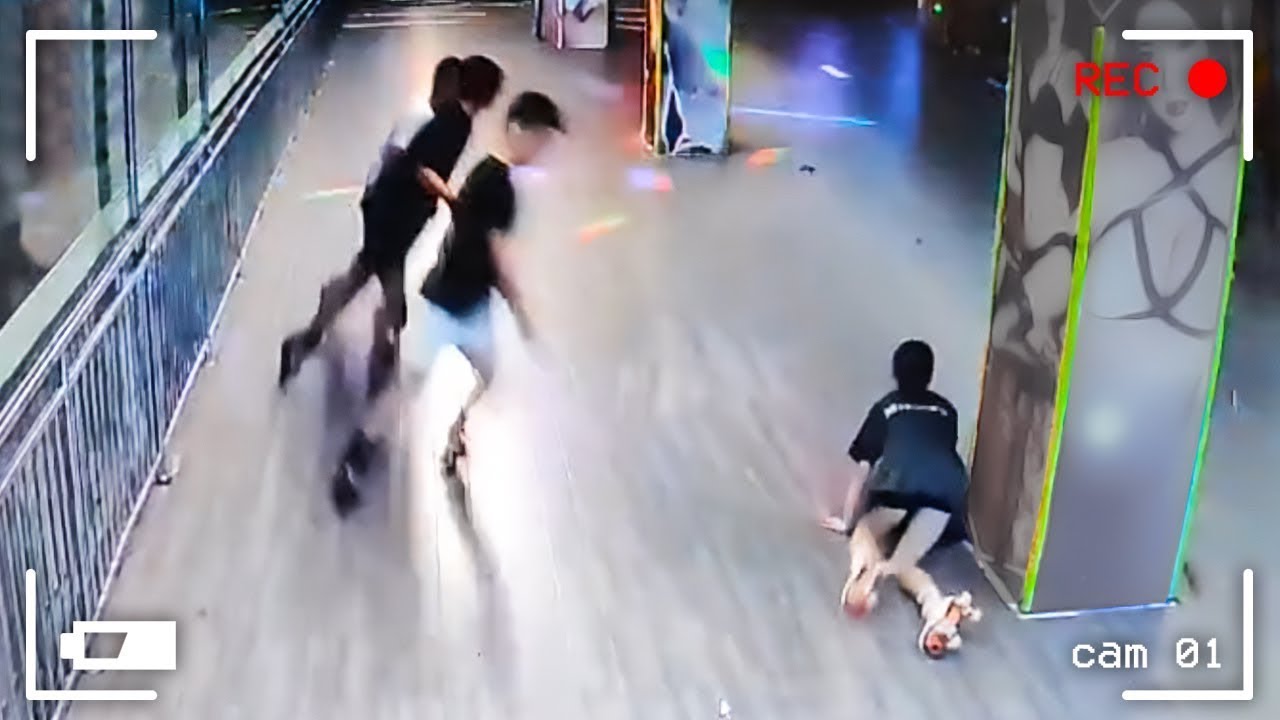 那些監控所記錄下，令人難以置信奇怪的瞬間！！！∑( 口 ||