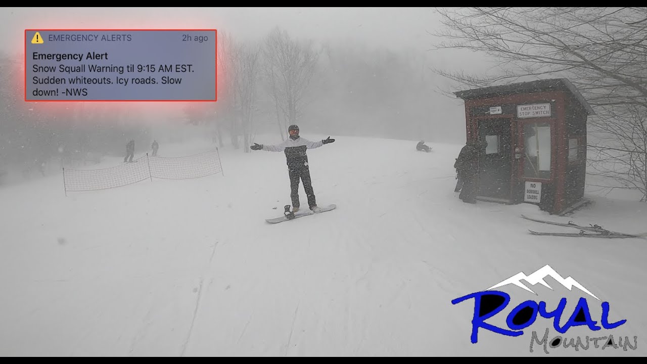 SNOWBOARDING IN A SNOW SQUAL! ROYAL MOUNTAIN TERRAIN PARKS 2022!