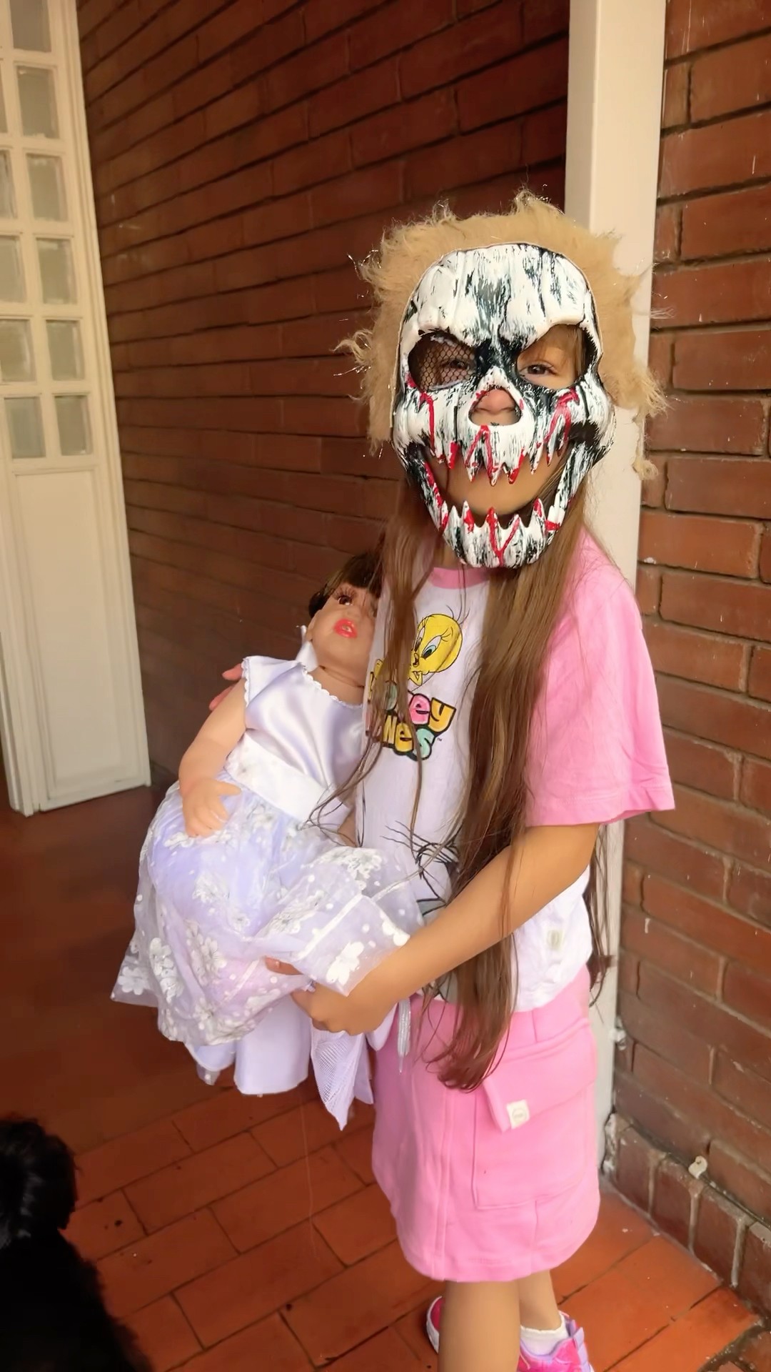 SOBRINA TE TRAJE ESTO! #humor #cosasdefamilia #comedia #shortviral