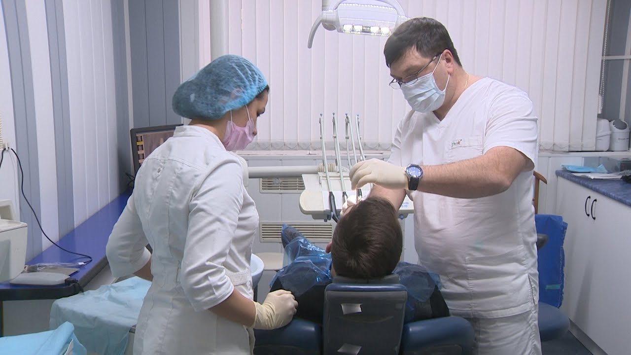 Открытие стоматологии. Стоматология Волгоград 24. Марымов Олег стоматолог Волгоград. Стоматолог Волгоград Алексей Петрович