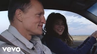 Смотреть клип U2 Ft. Woody Harrelson, Zoe Harrelson - Song For Someone | Short Film