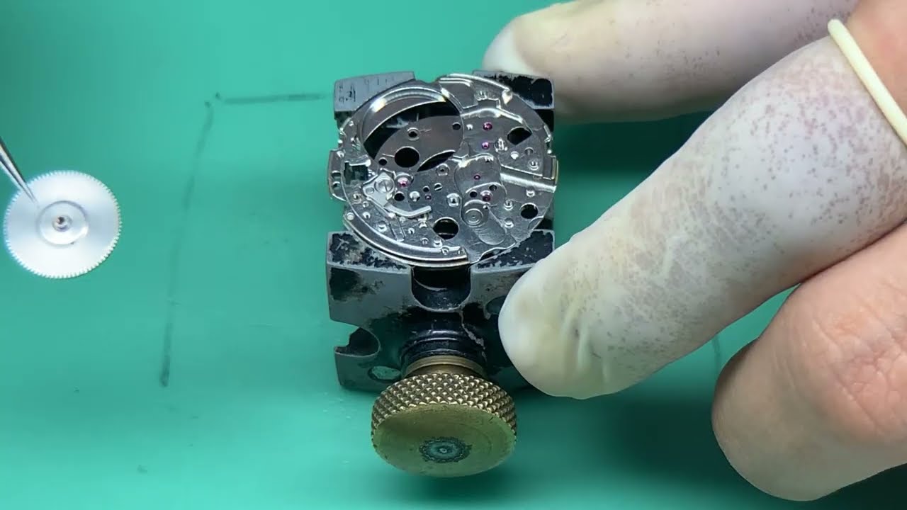 Seiko Lord Matic 5601 movement  - YouTube