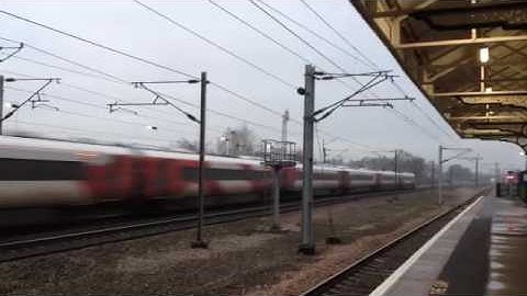 (HD) Virgin Trains EC AZUMA 800101 passing Retford with the 5X65 18/01/2017