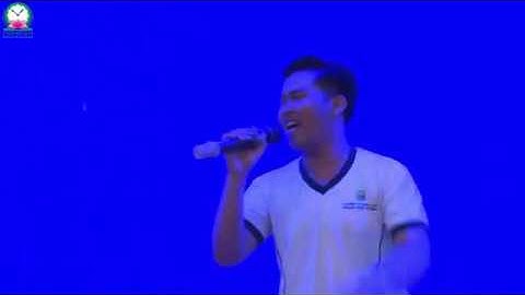 Chàng trai trường THPT Phan Chu trinh lên sân khấu Đồng An và cái kết