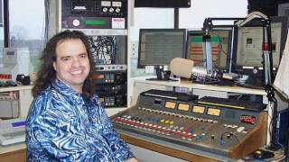 January 2004 Wbab Long Island Bob Stei And The English Tea Woman