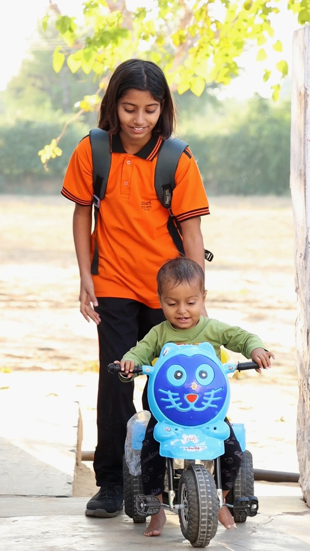 Behen or Bhai ka cycle ? village school #shorts #cycle #bhai #love
