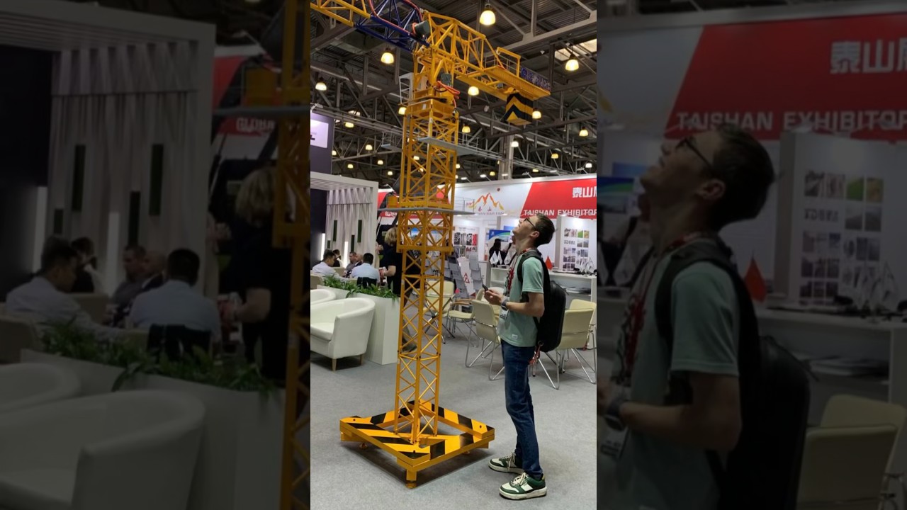 Огромная модель крана! 